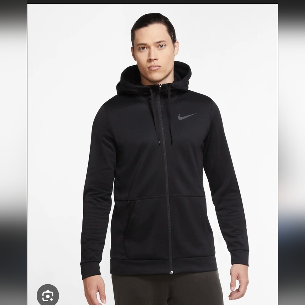 Nike Men’s Black Therma-FIT Full-Zip Hoodie Jacket